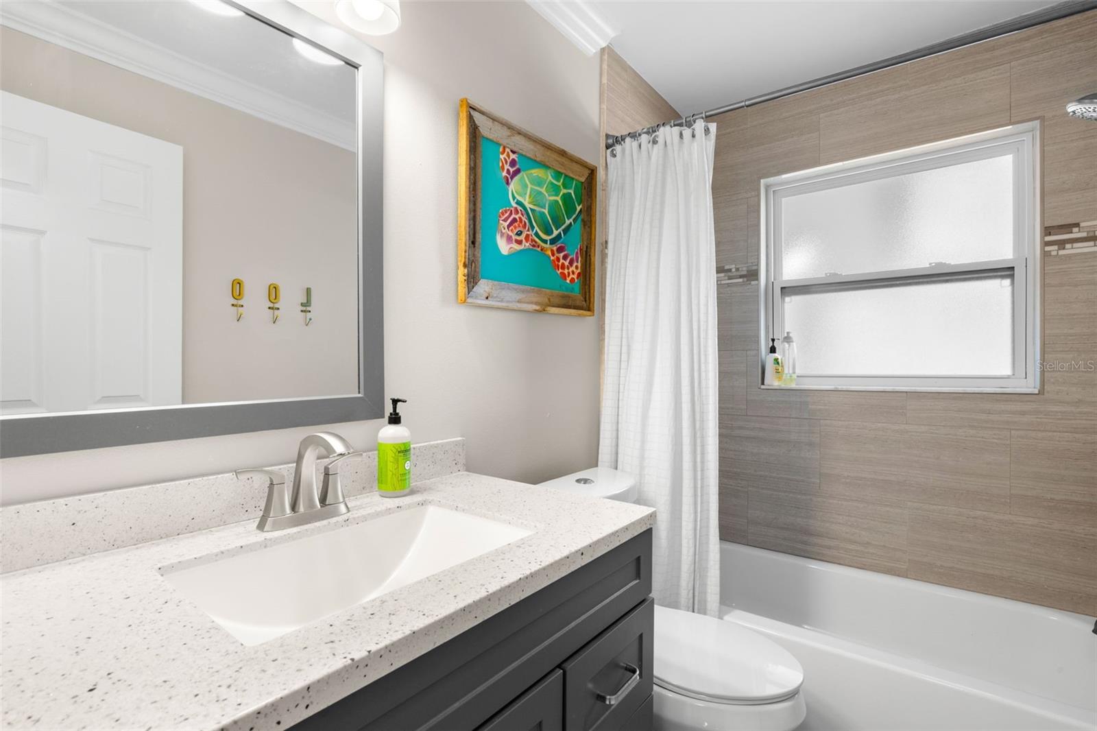 Image 25 of 28 For 2376 Forest Drive