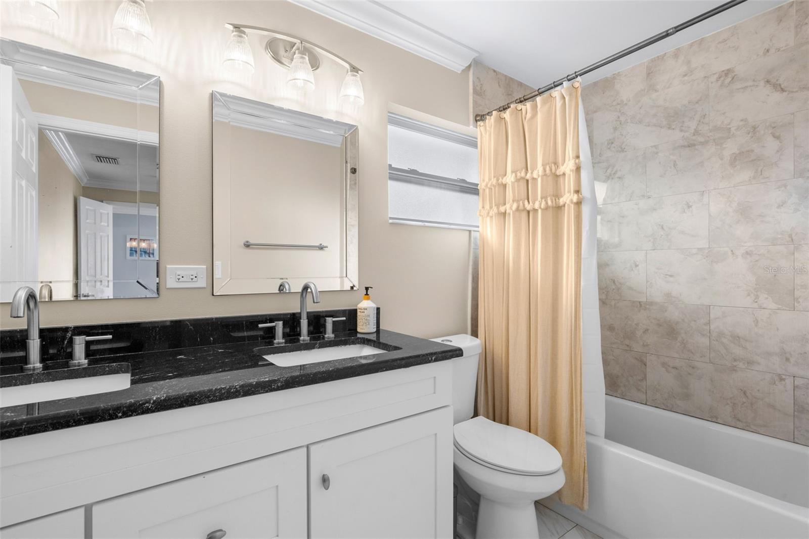 Image 26 of 28 For 2376 Forest Drive