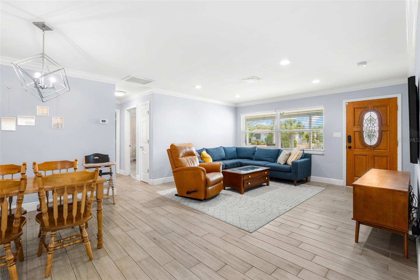 Image 5 of 28 For 2376 Forest Drive