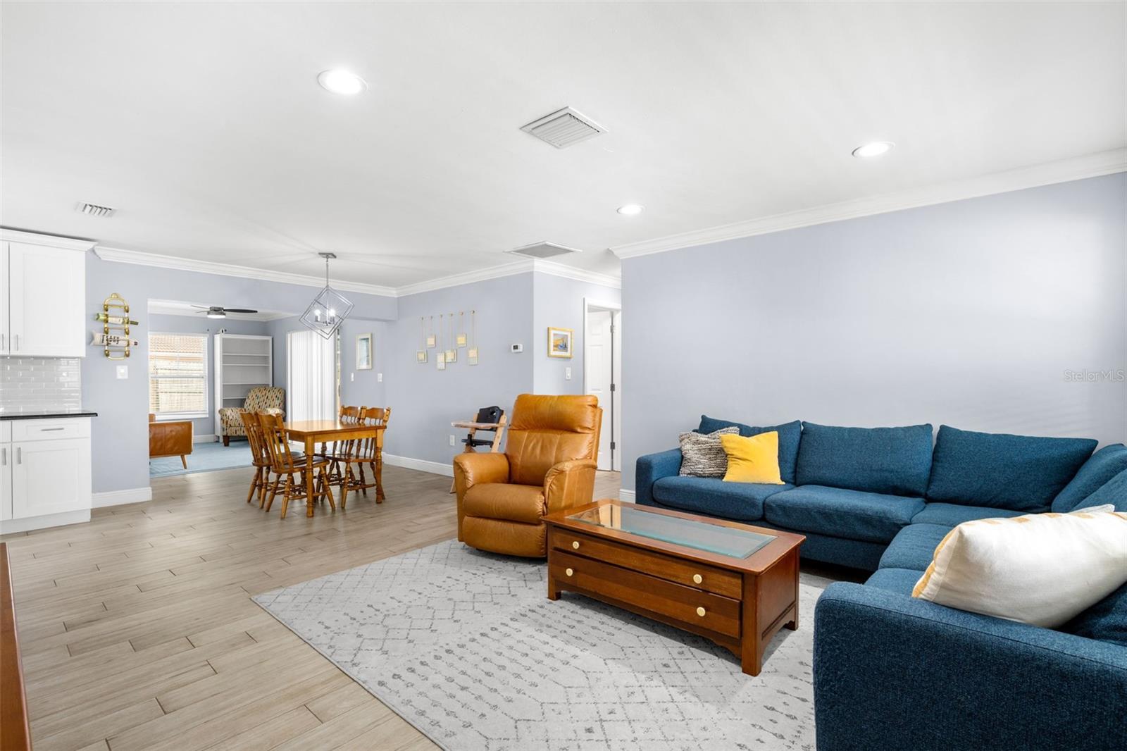 Image 8 of 28 For 2376 Forest Drive