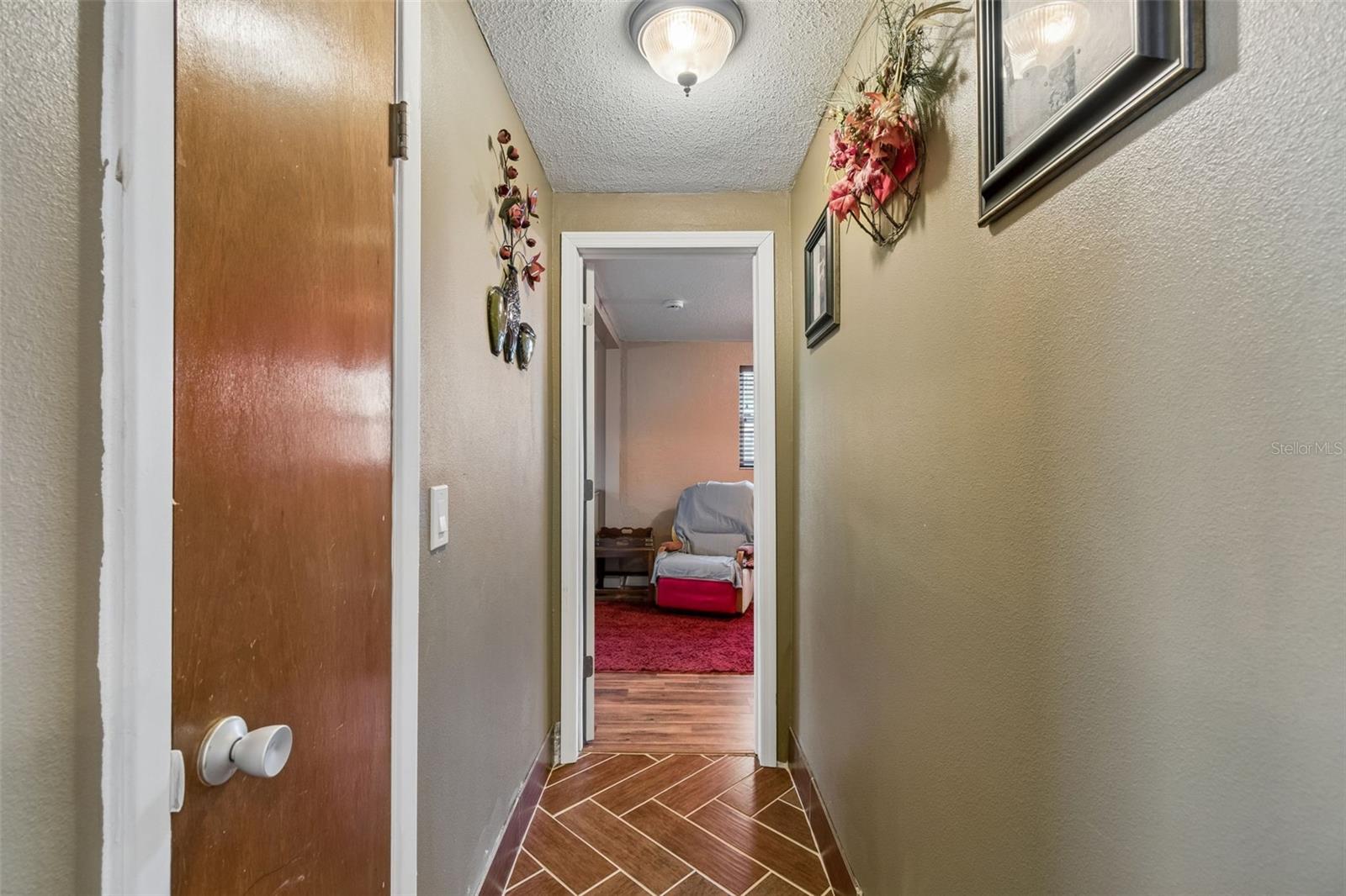 Image 28 of 53 For 10804 Manchester Road