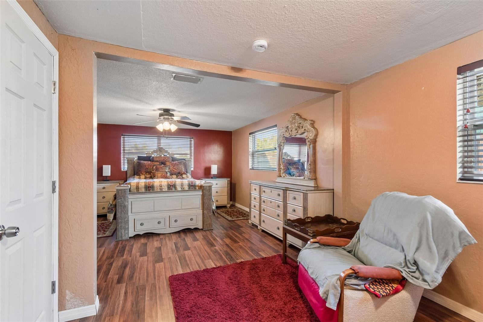 Image 30 of 53 For 10804 Manchester Road