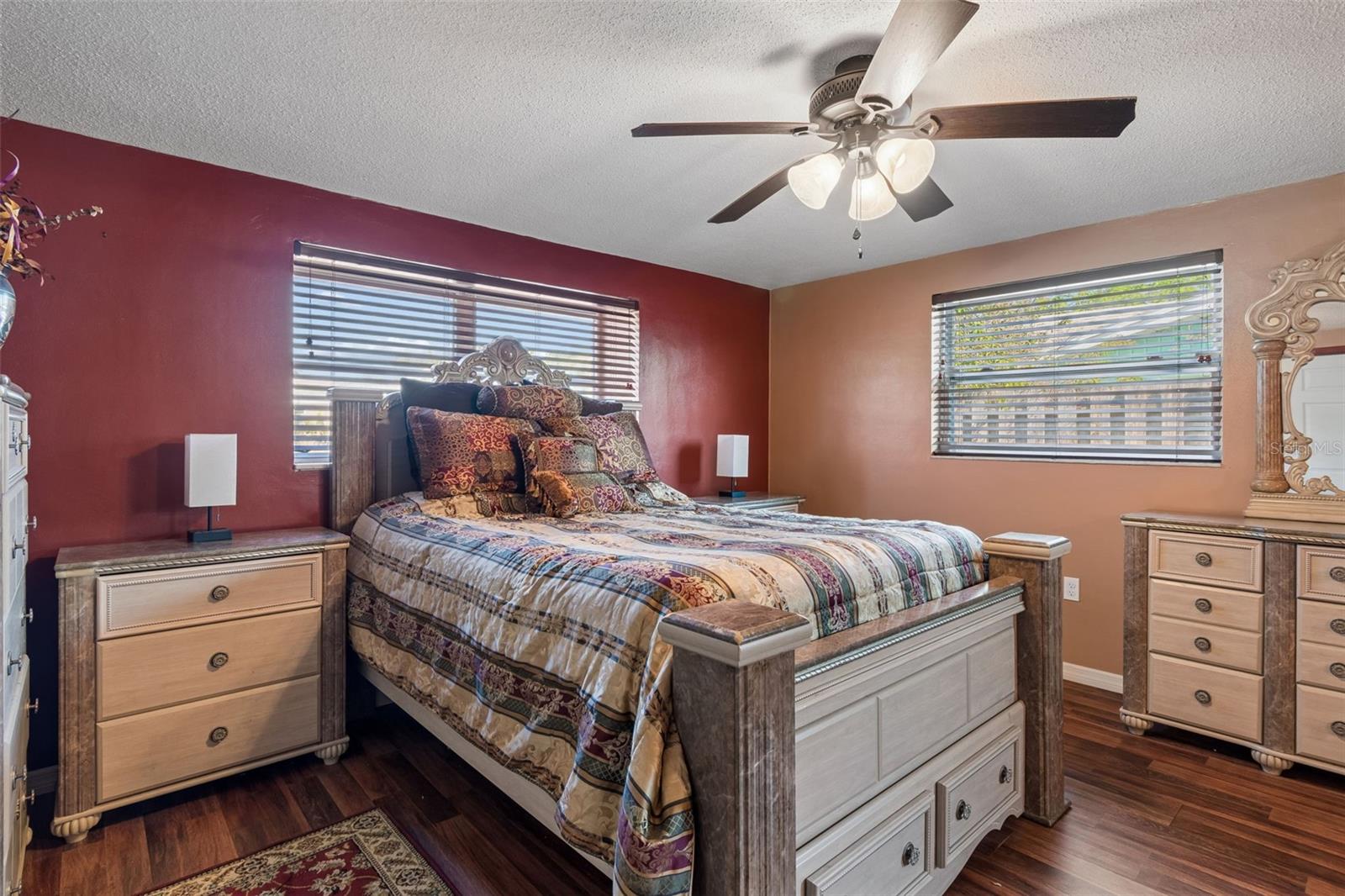 Image 34 of 53 For 10804 Manchester Road