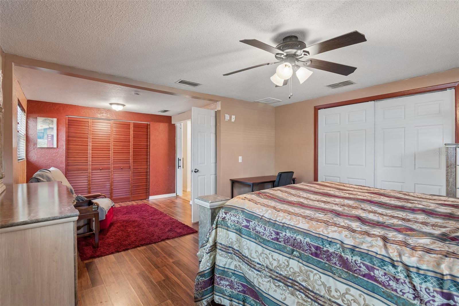 Image 35 of 53 For 10804 Manchester Road