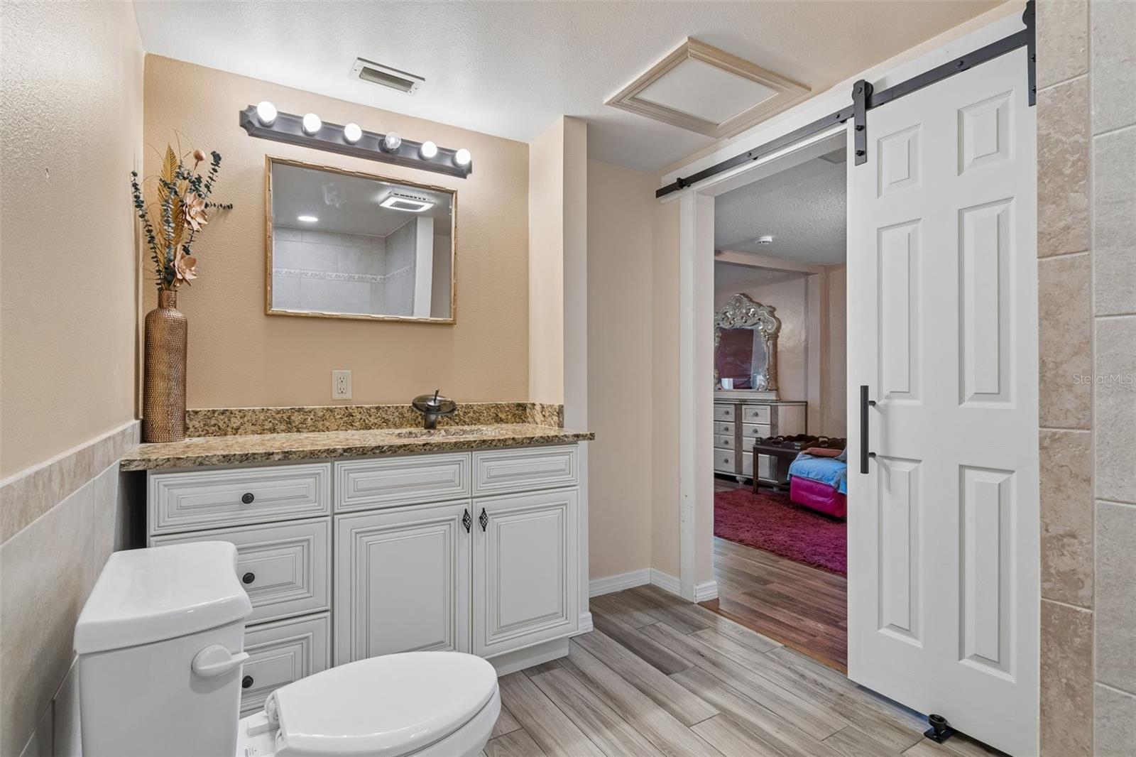 Image 39 of 53 For 10804 Manchester Road