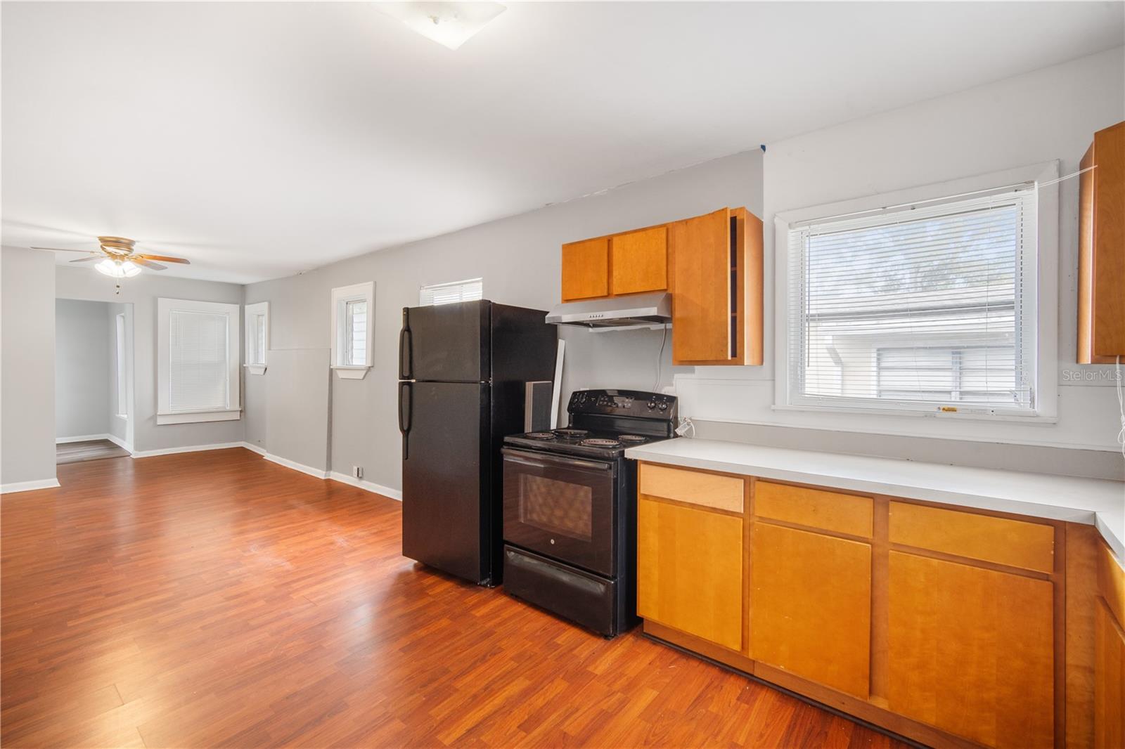 Image 19 of 21 For 3535 14th Avenue S