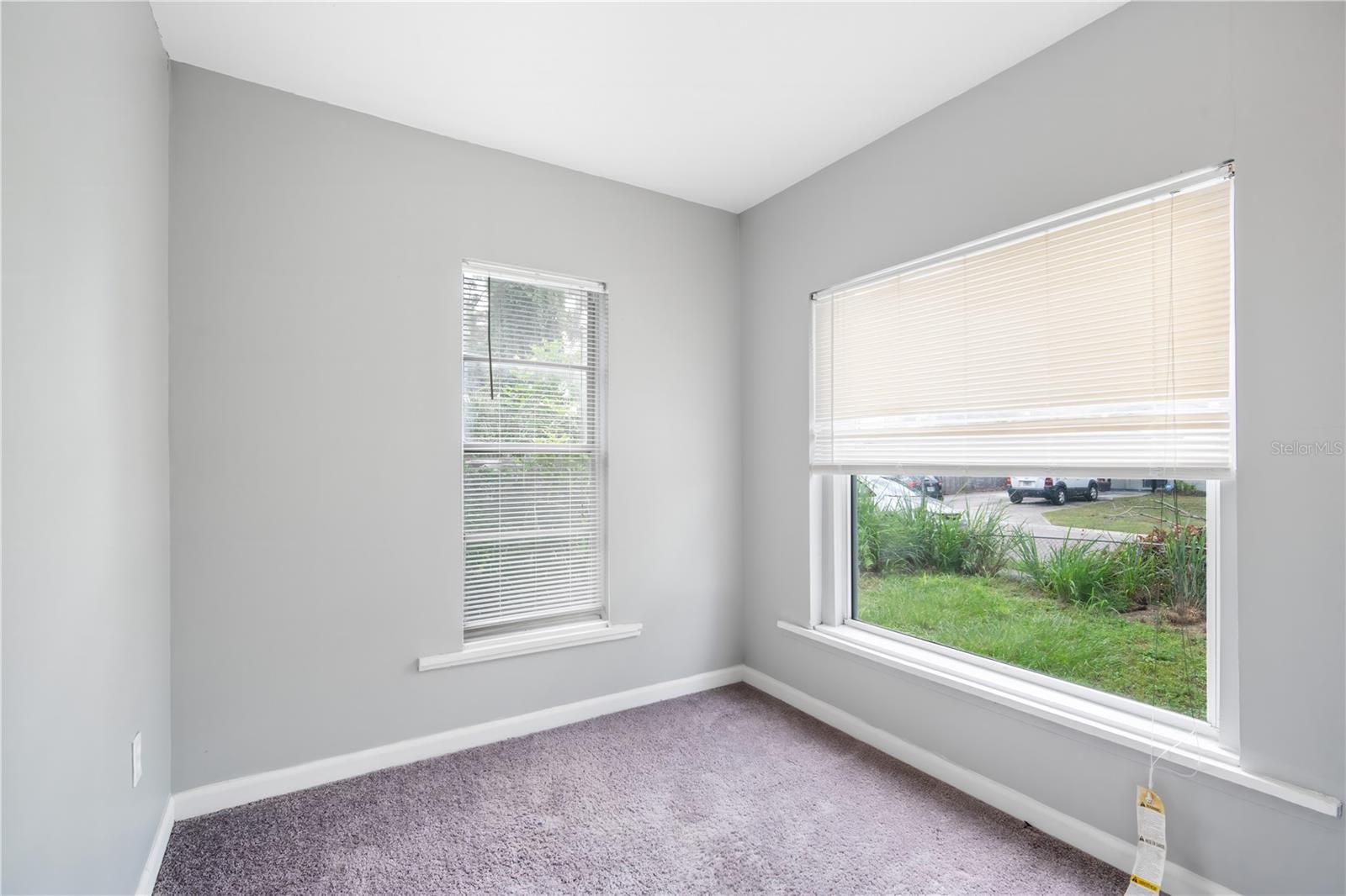 Image 7 of 21 For 3535 14th Avenue S