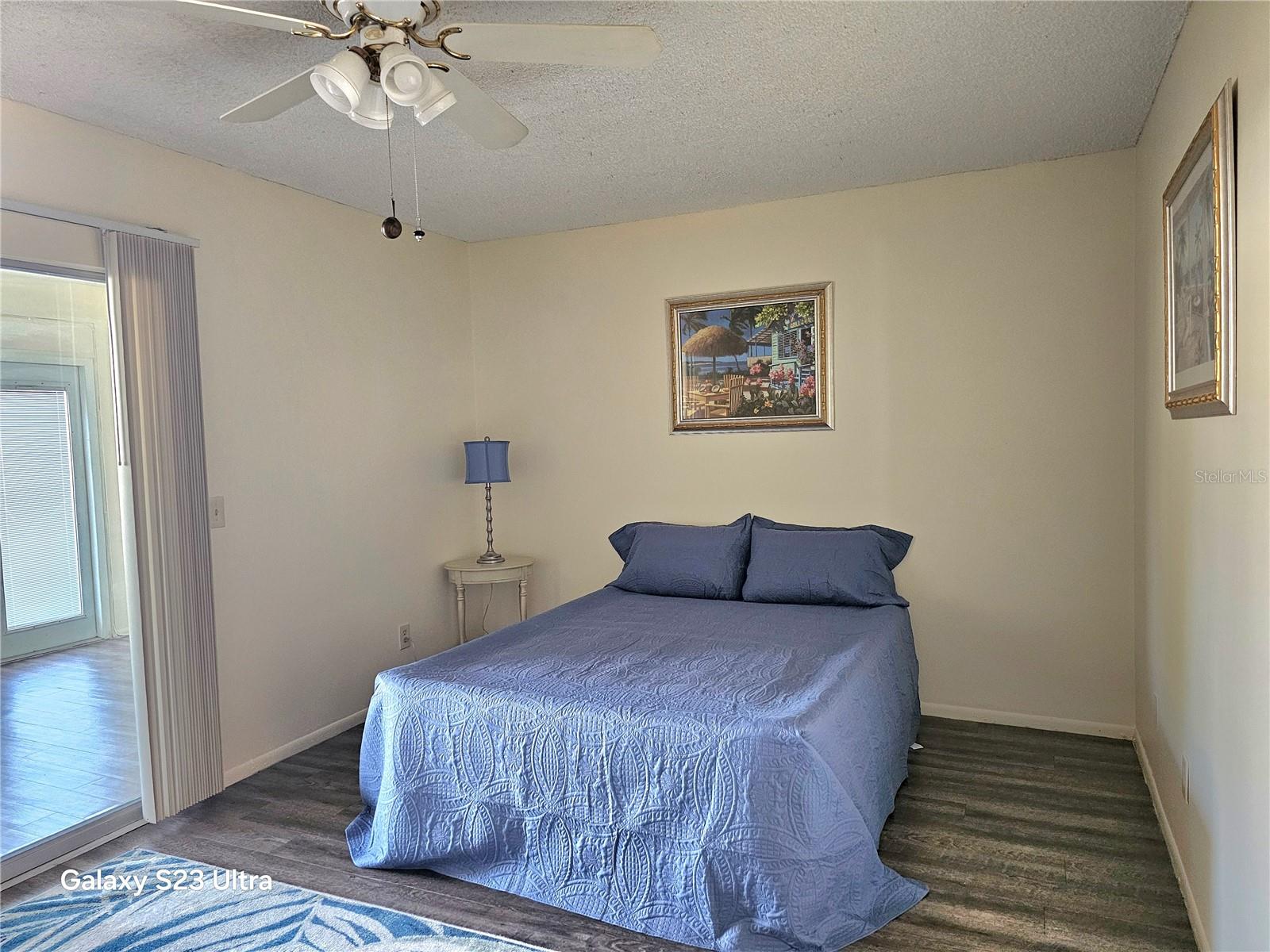 Image 21 of 27 For 2466 Ecuadorian Way 6