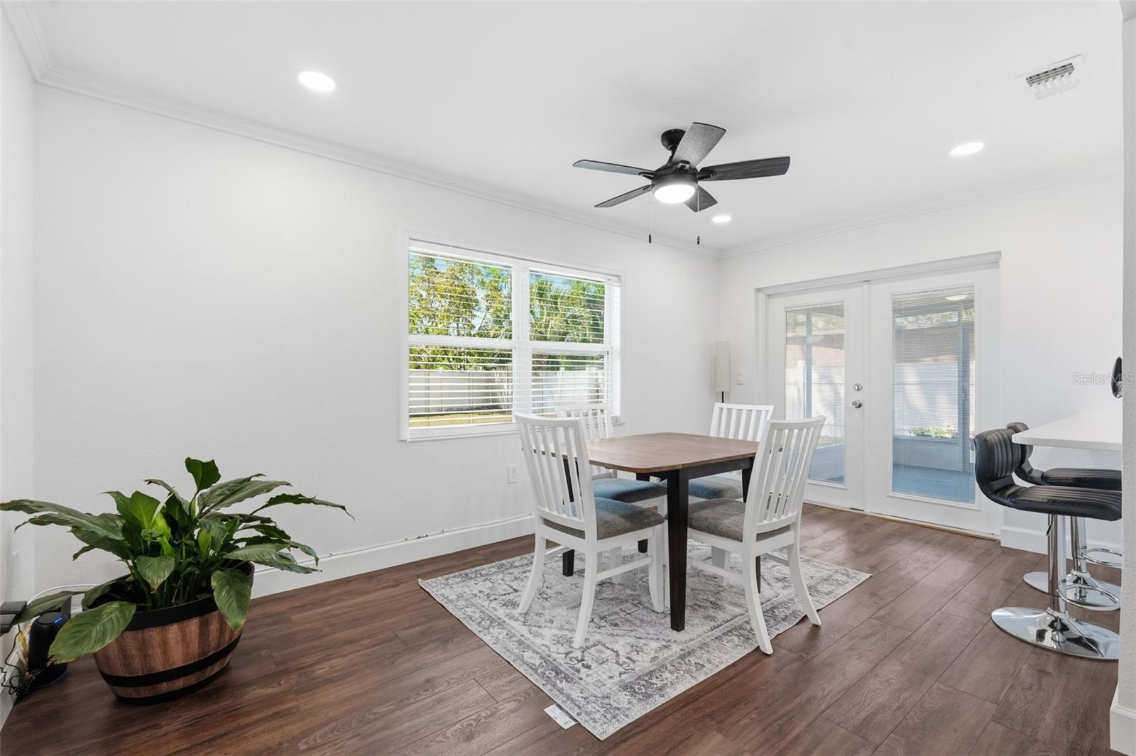 Image 12 of 30 For 2314 Landon Terrace