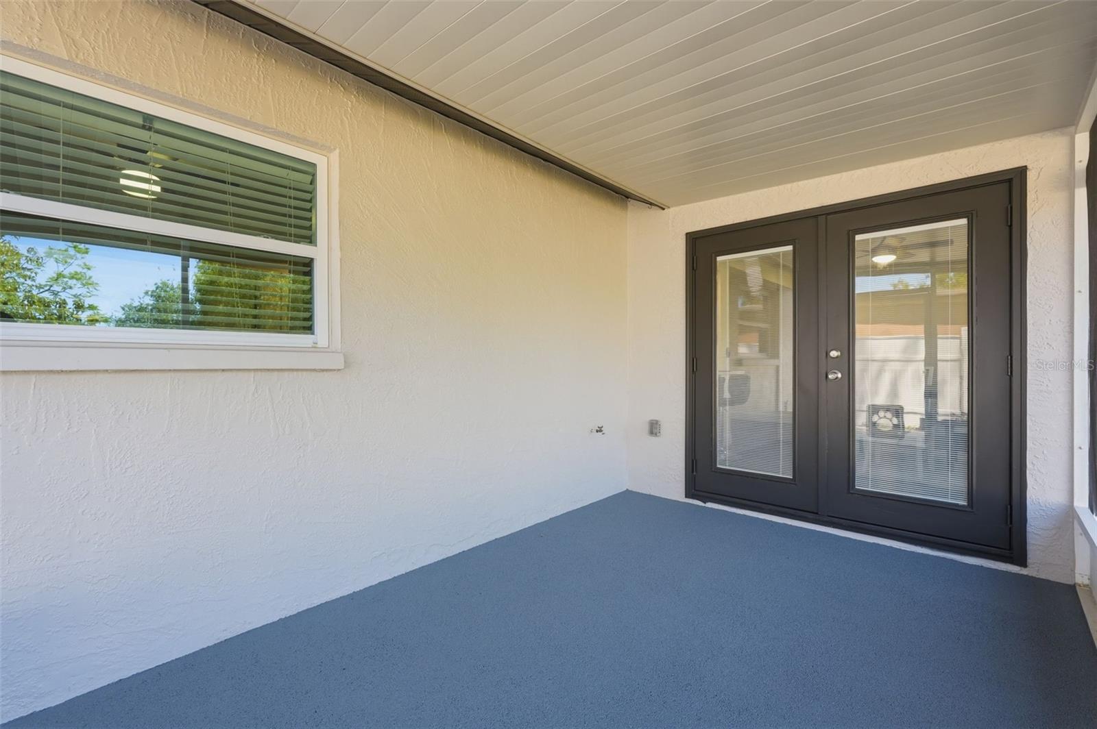 Image 21 of 30 For 2314 Landon Terrace