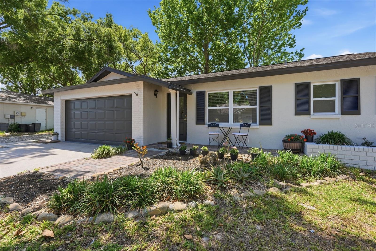 Image 3 of 30 For 2314 Landon Terrace