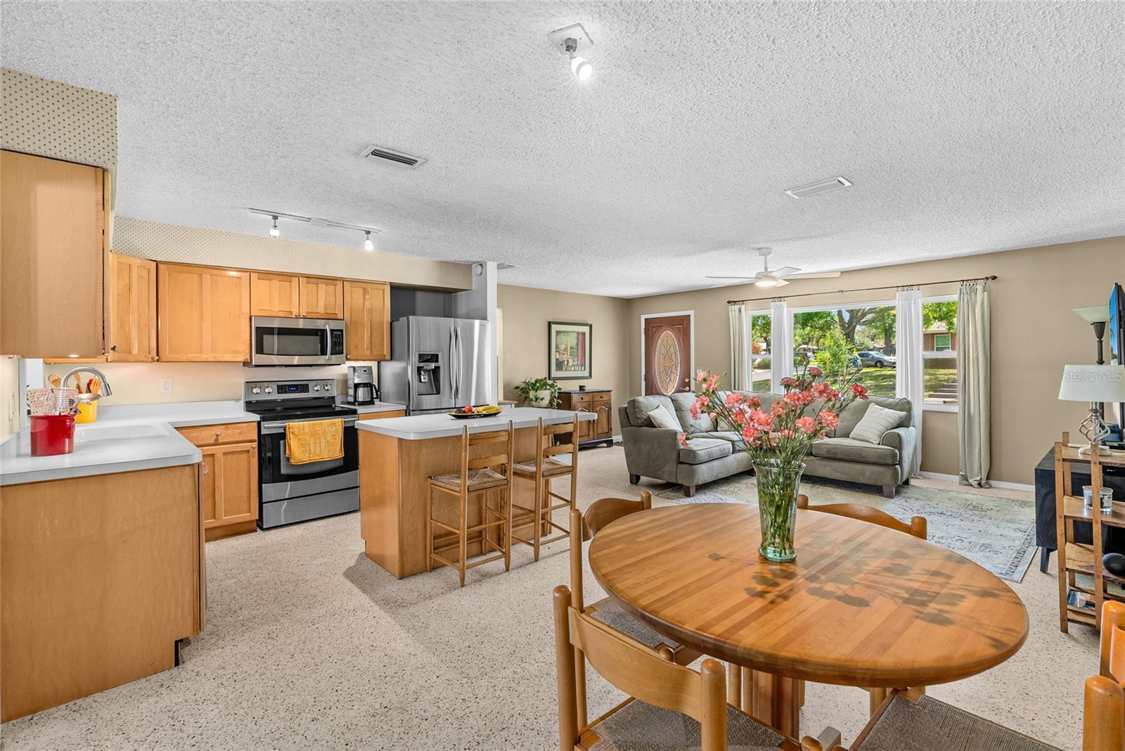 Image 10 of 34 For 12196 144th Lane