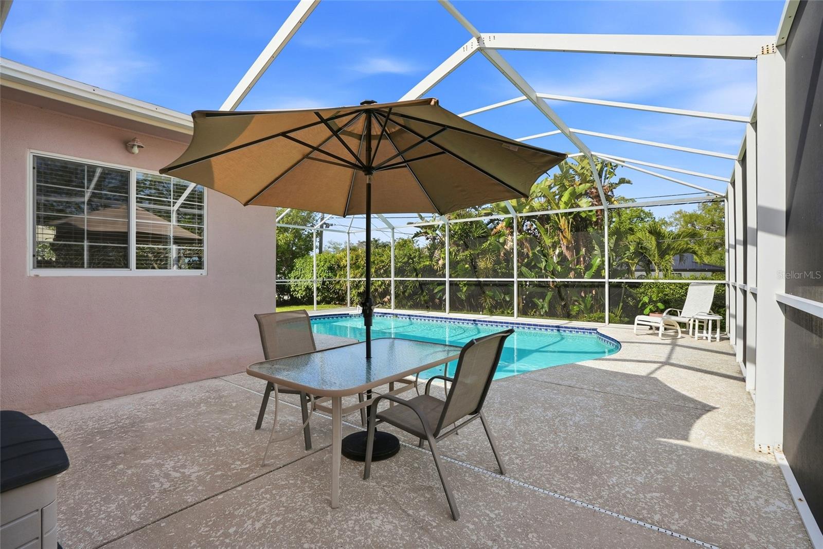 Image 26 of 34 For 12196 144th Lane