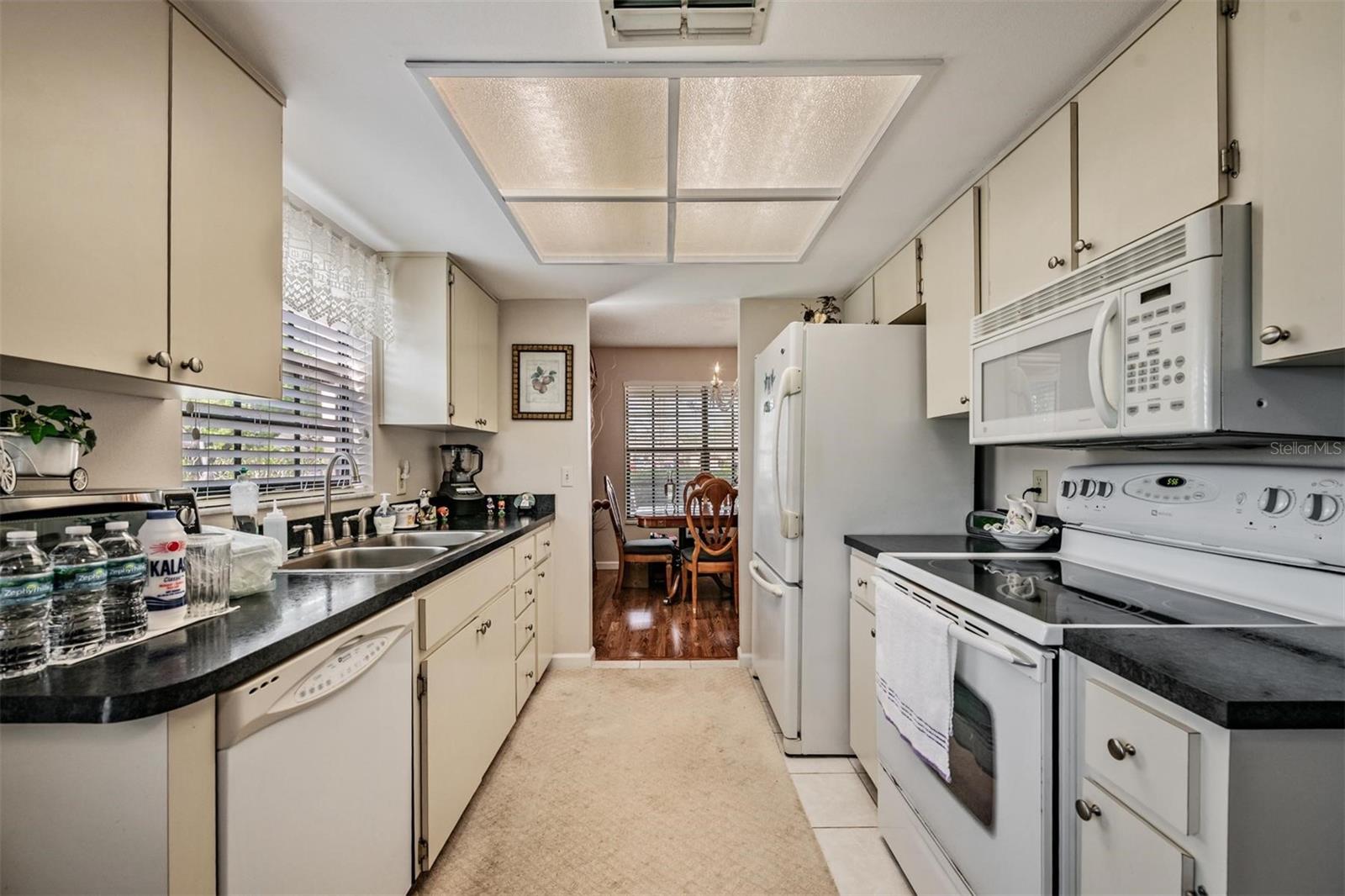 Image 16 of 41 For 9302 Trowbridge Court