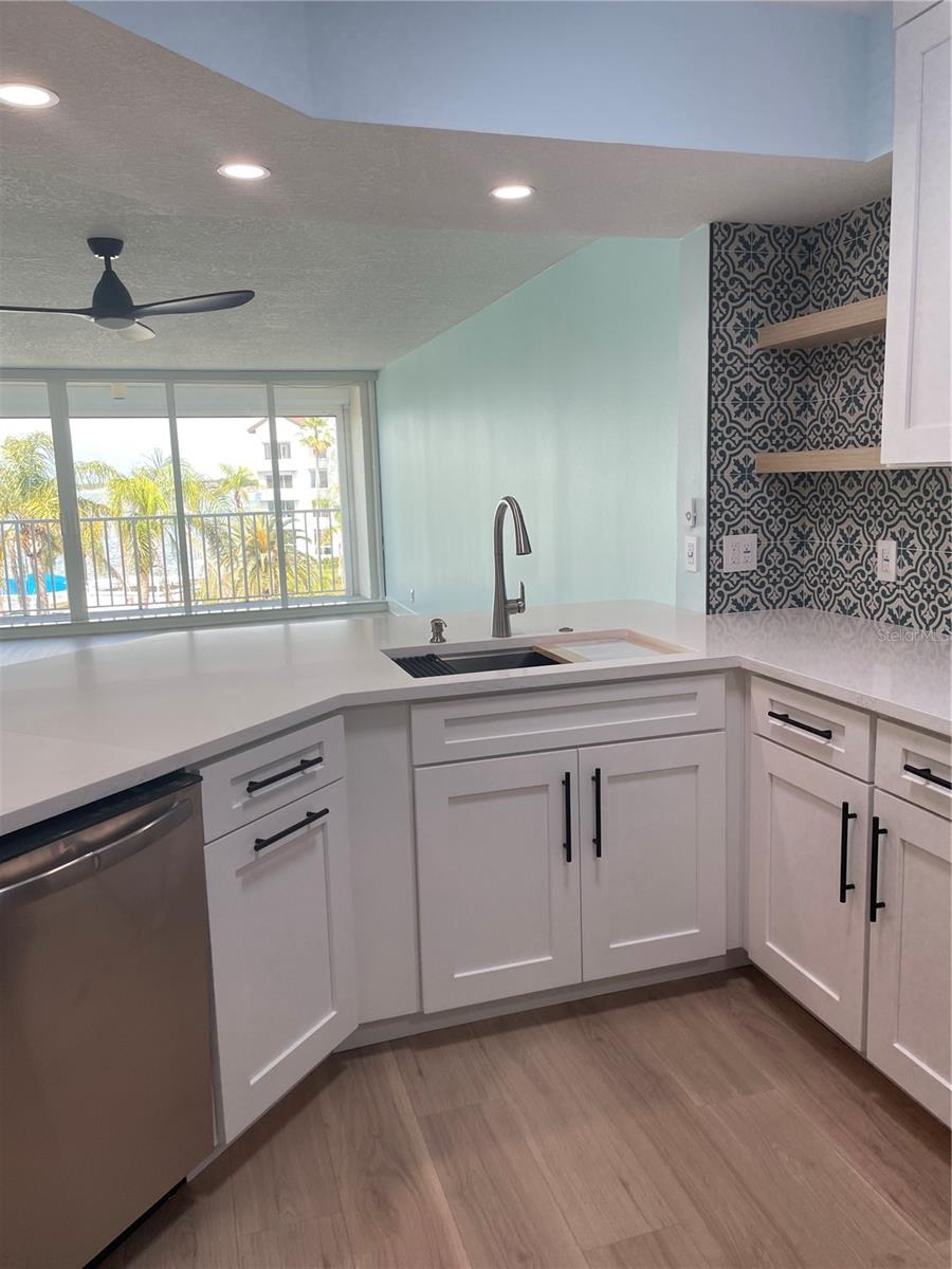 Image 16 of 36 For 5277 Isla Key Boulevard S 321