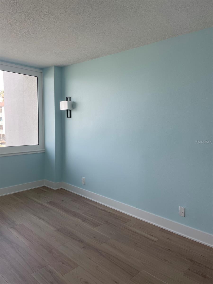 Image 24 of 36 For 5277 Isla Key Boulevard S 321