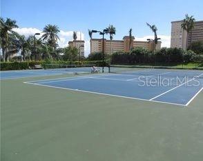 Image 29 of 36 For 5277 Isla Key Boulevard S 321