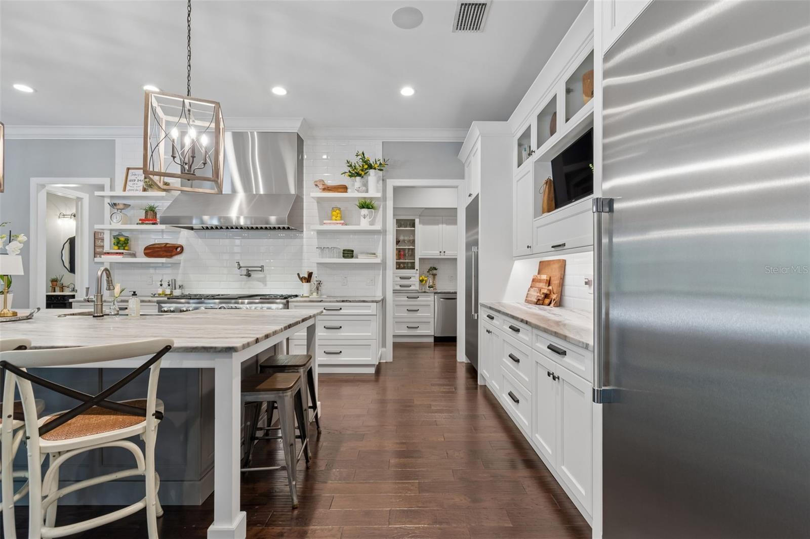 Image 24 of 100 For 17001 Midas Lane