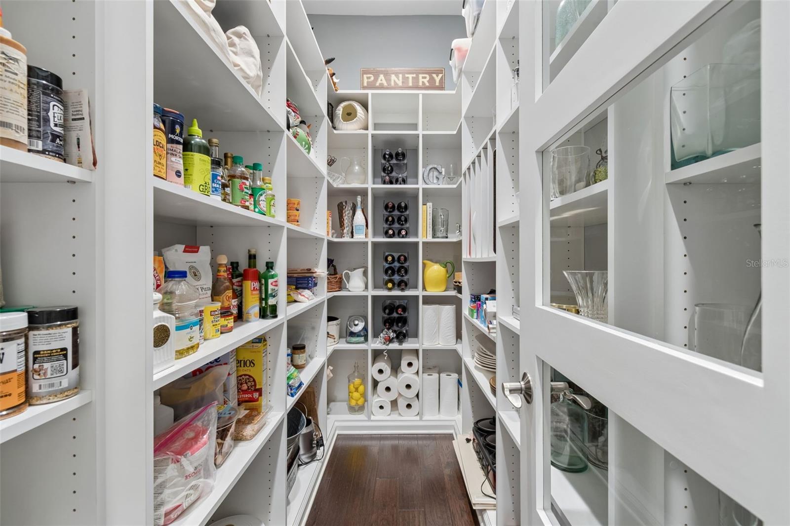 Image 27 of 100 For 17001 Midas Lane