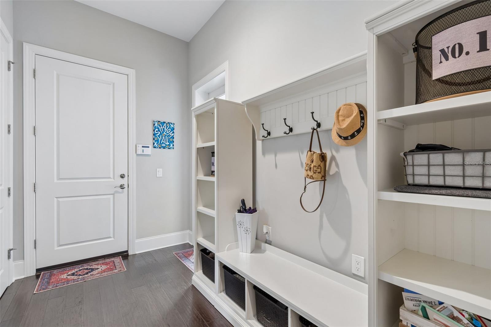 Image 29 of 100 For 17001 Midas Lane