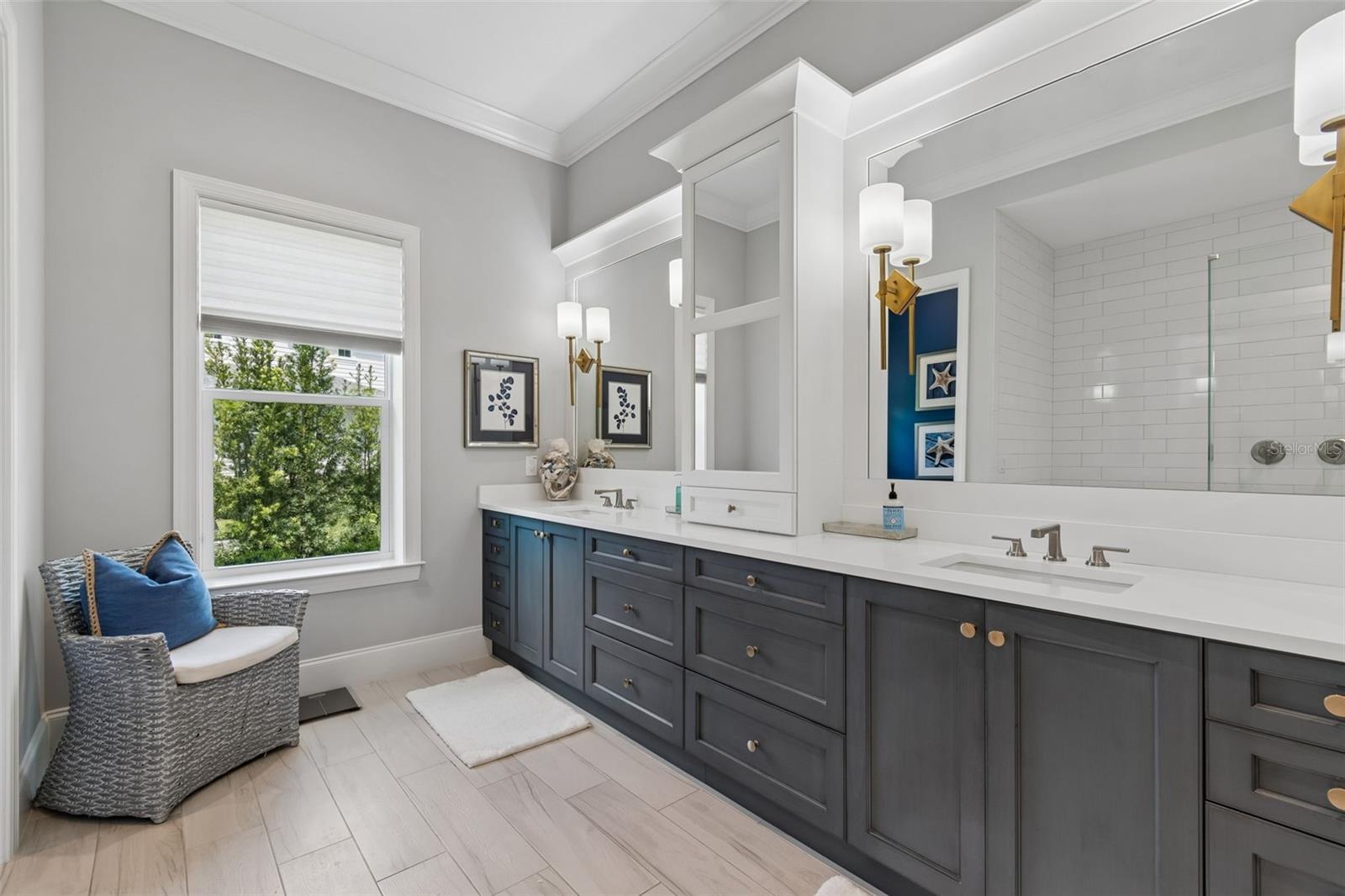 Image 37 of 100 For 17001 Midas Lane