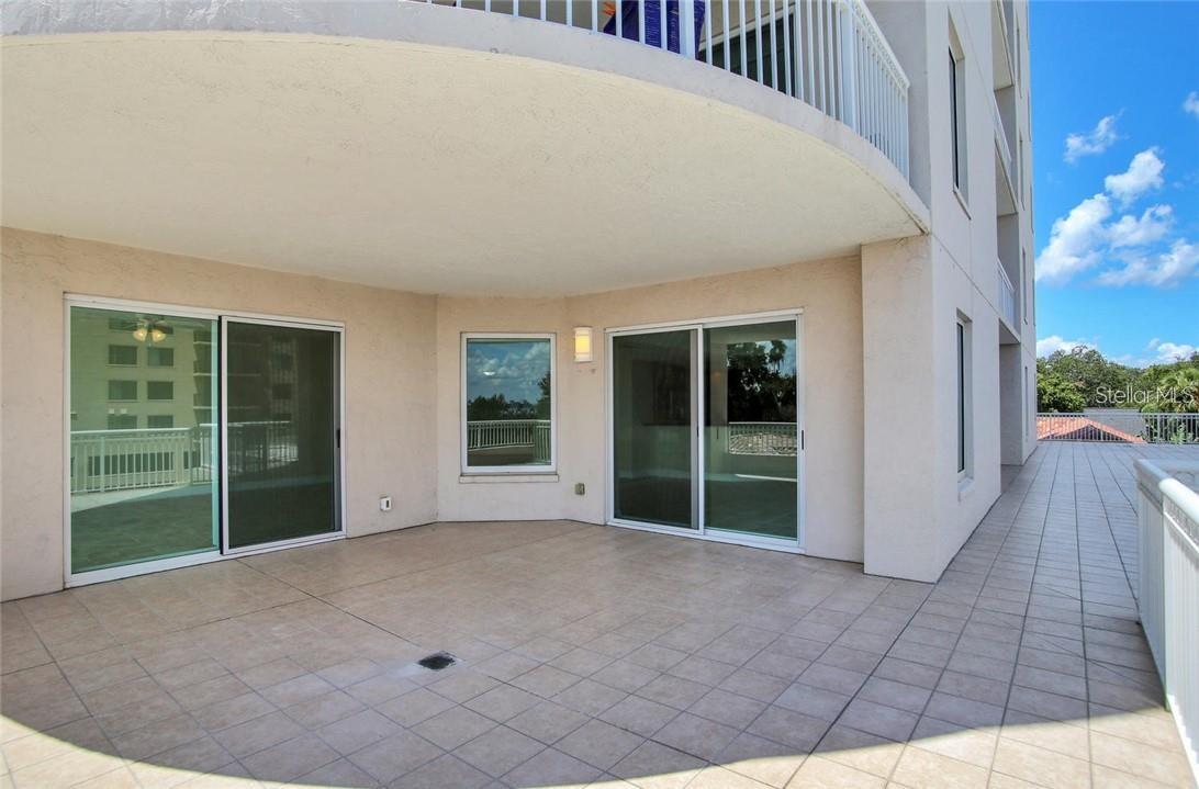 Image 24 of 35 For 3507 Bayshore Boulevard 303