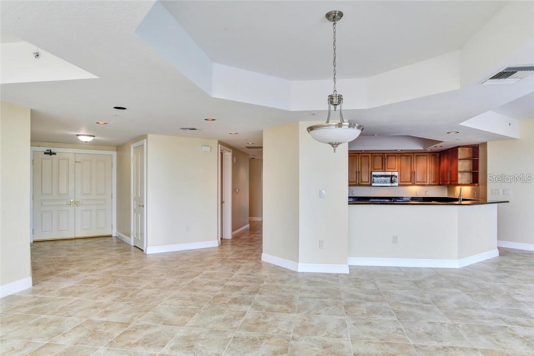 Image 25 of 35 For 3507 Bayshore Boulevard 303