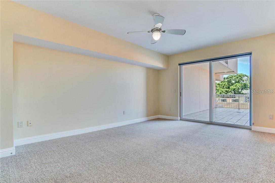 Image 31 of 35 For 3507 Bayshore Boulevard 303