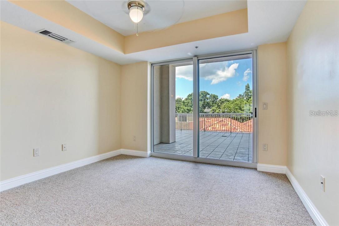 Image 34 of 35 For 3507 Bayshore Boulevard 303