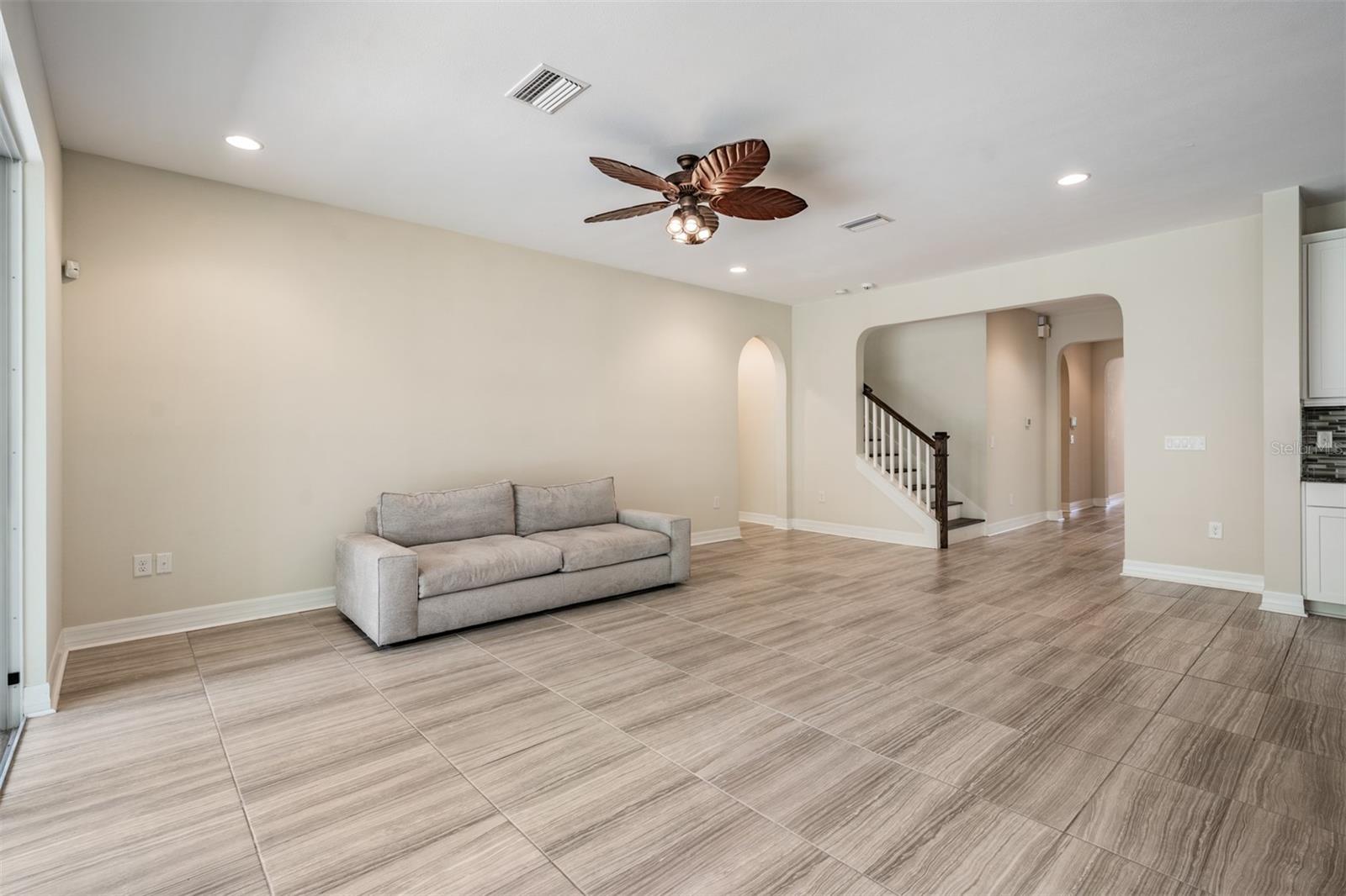Image 8 of 61 For 4557 Vermillion Sky Drive