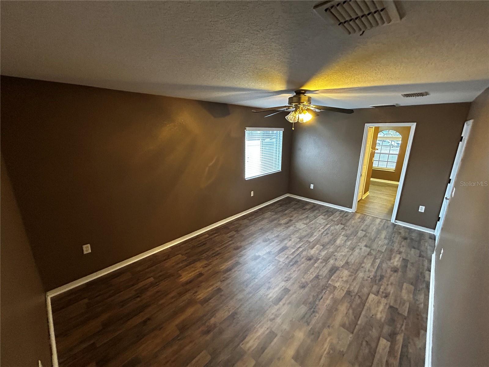 Image 24 of 38 For 5815 Mockingbird Drive