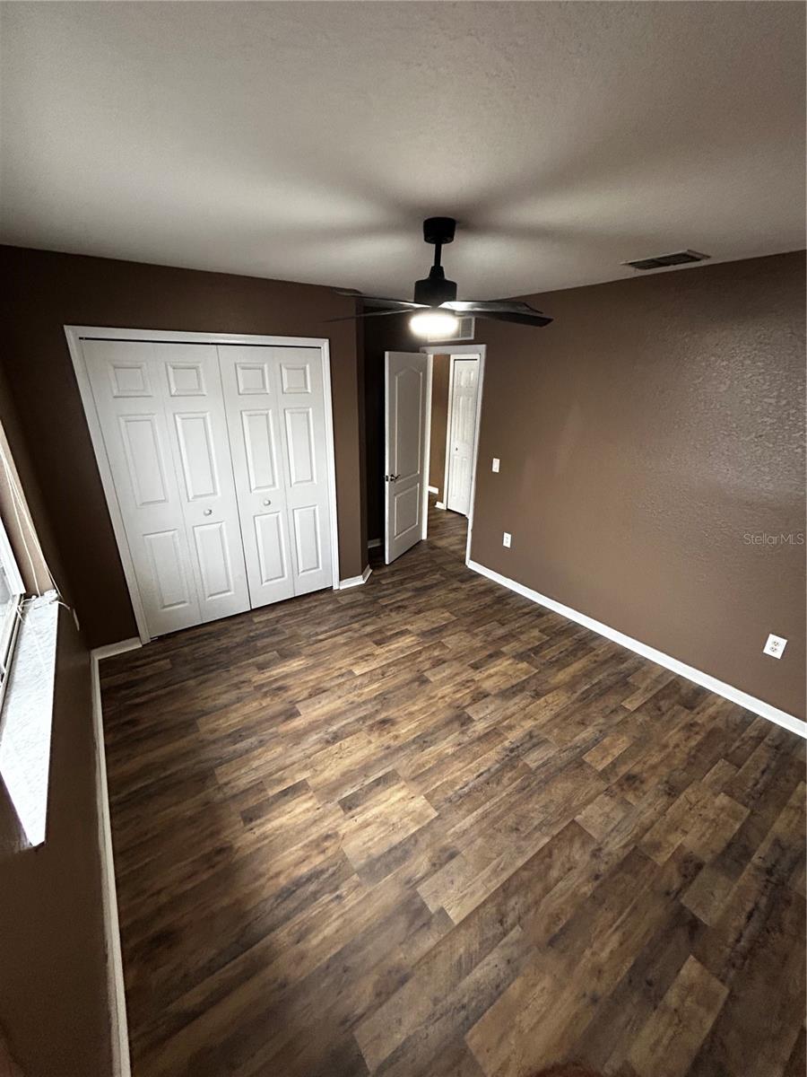 Image 26 of 38 For 5815 Mockingbird Drive