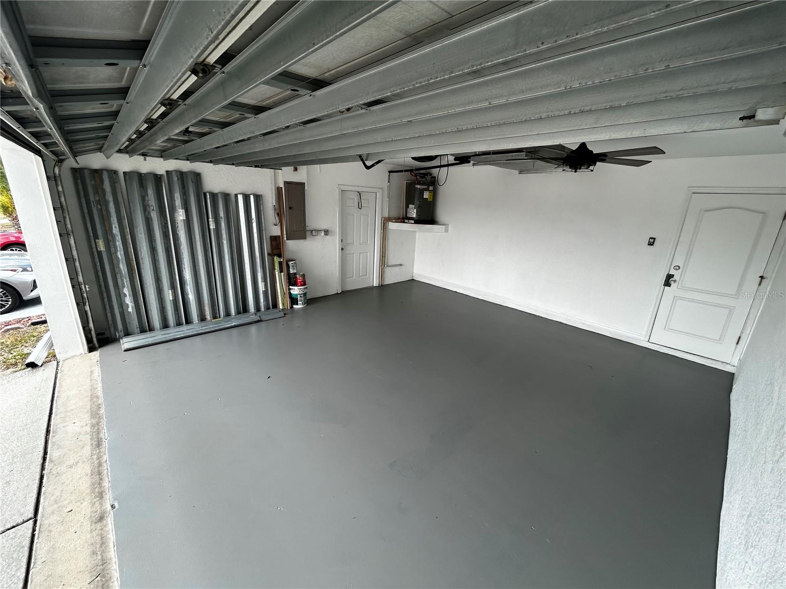 Image 31 of 38 For 5815 Mockingbird Drive