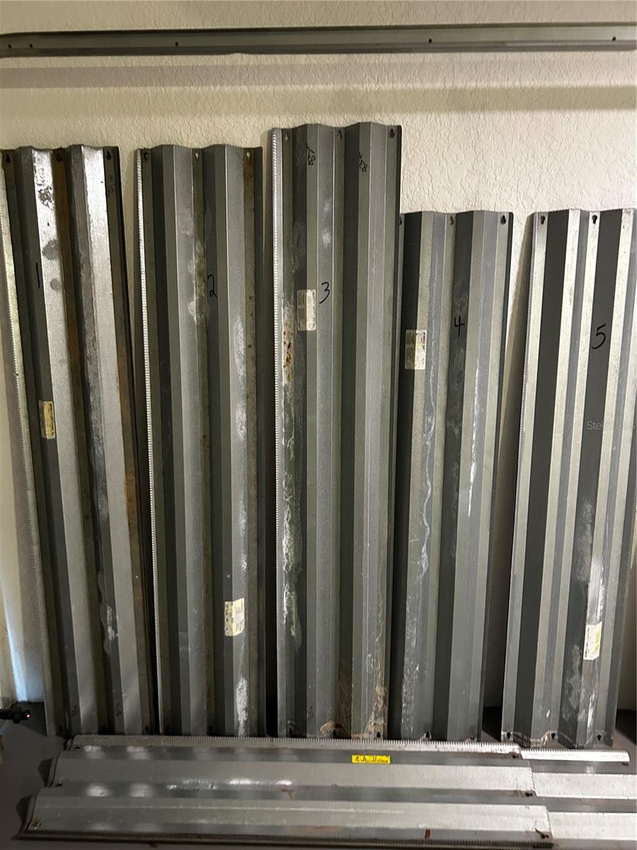 Image 37 of 38 For 5815 Mockingbird Drive