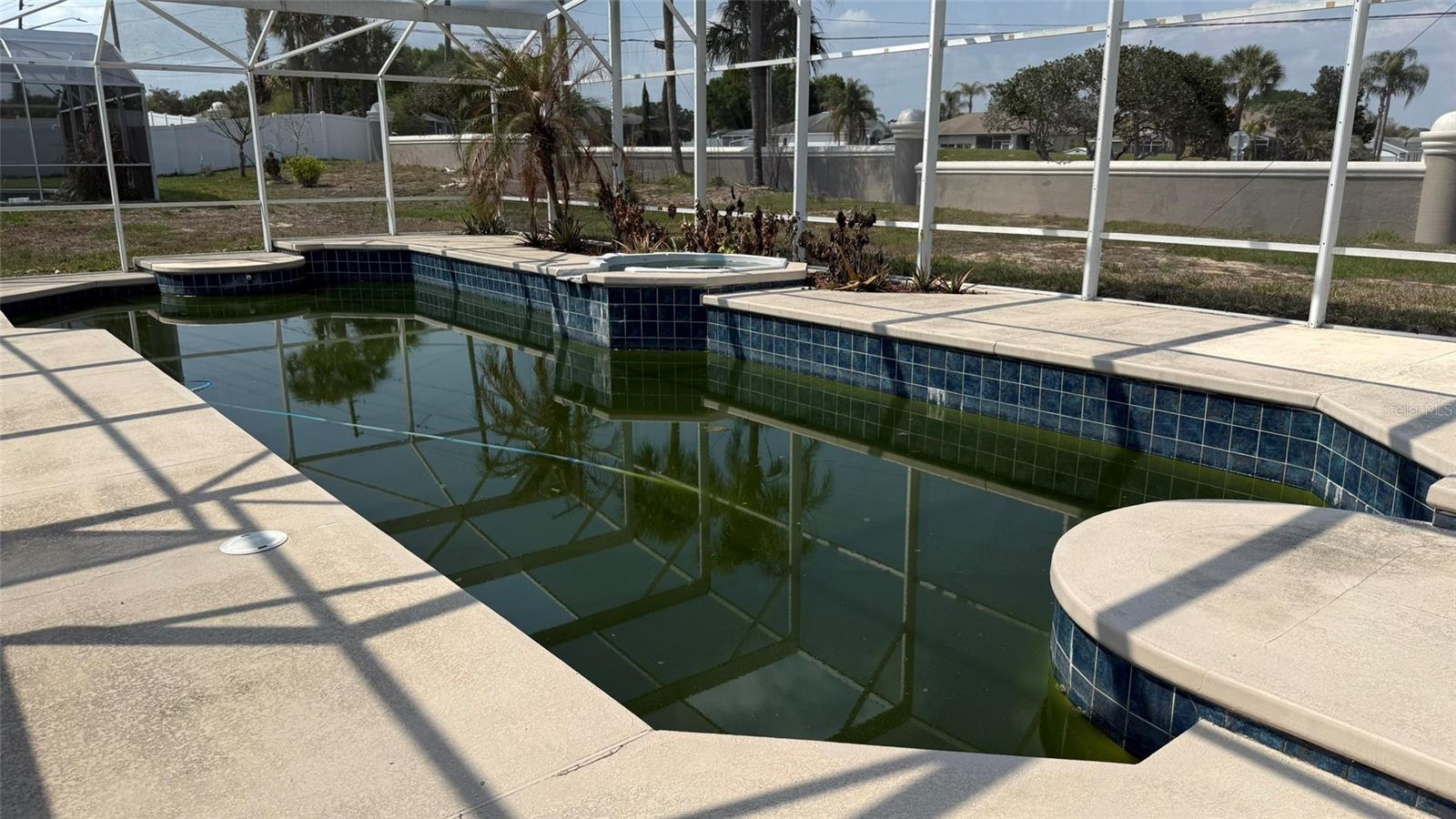 Image 12 of 12 For 5612 Loma Vista Drive W