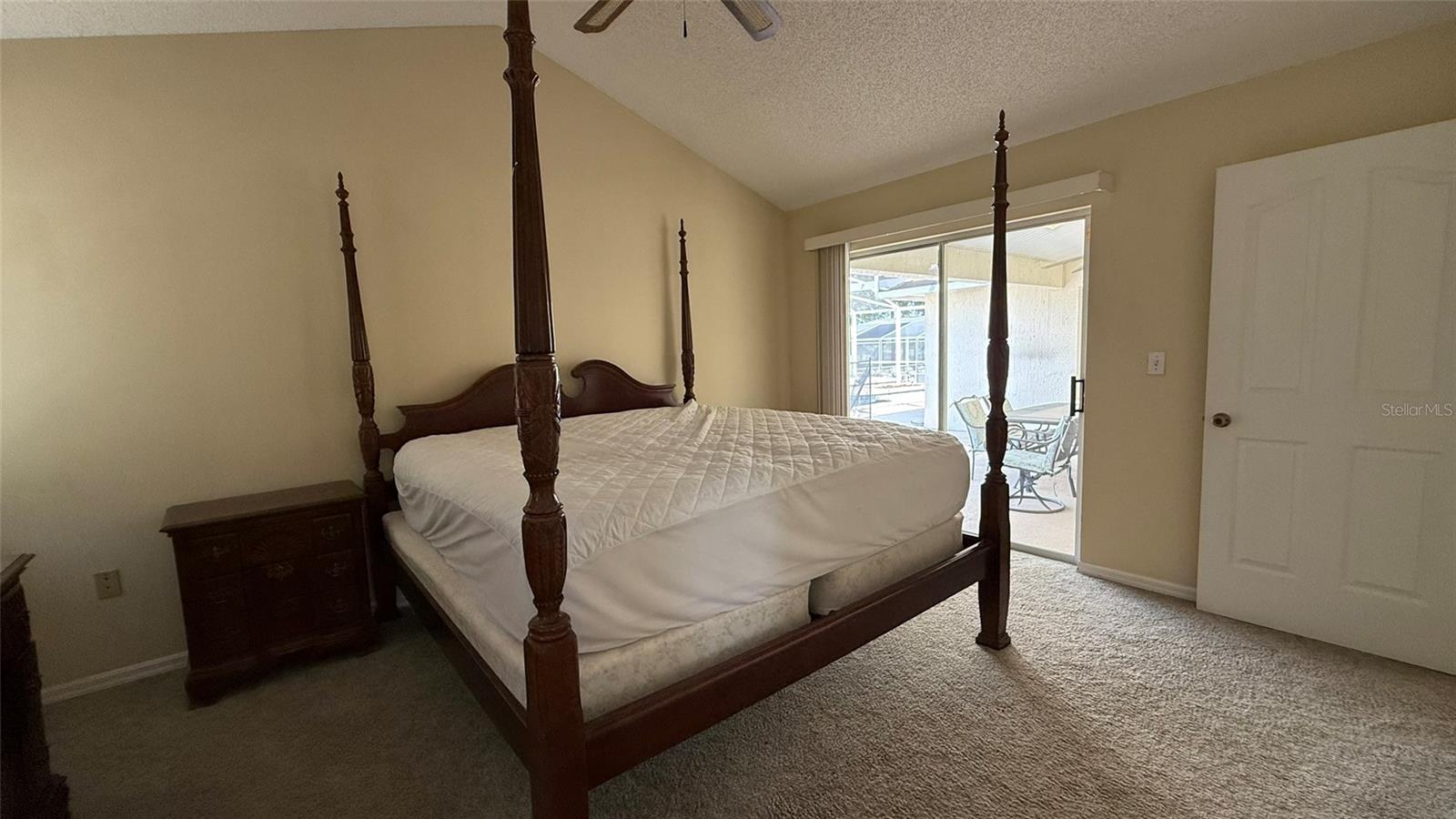 Image 3 of 12 For 5612 Loma Vista Drive W