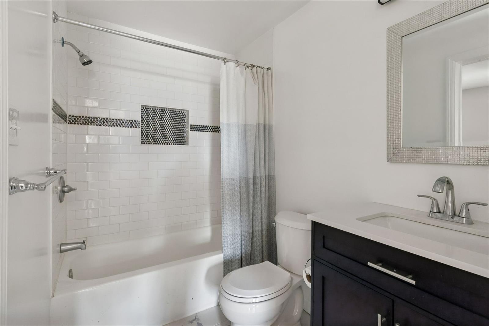 Image 12 of 43 For 1006 26th Avenue 1