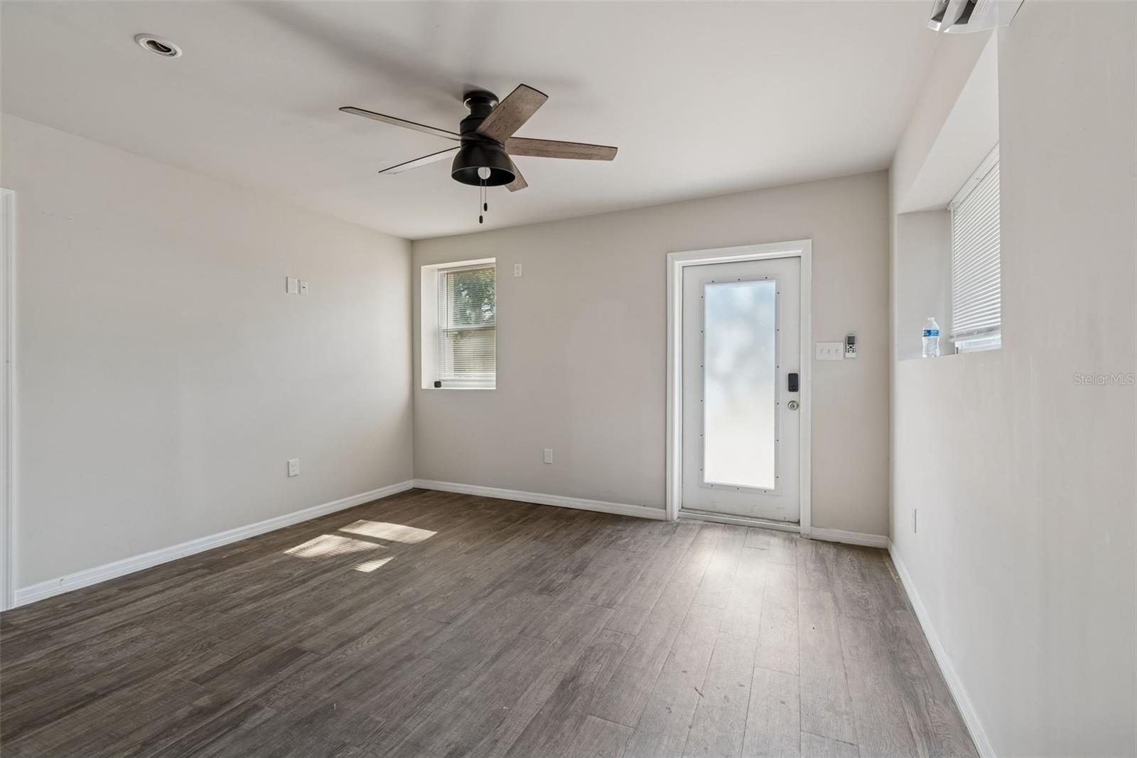 Image 5 of 43 For 1006 26th Avenue 1