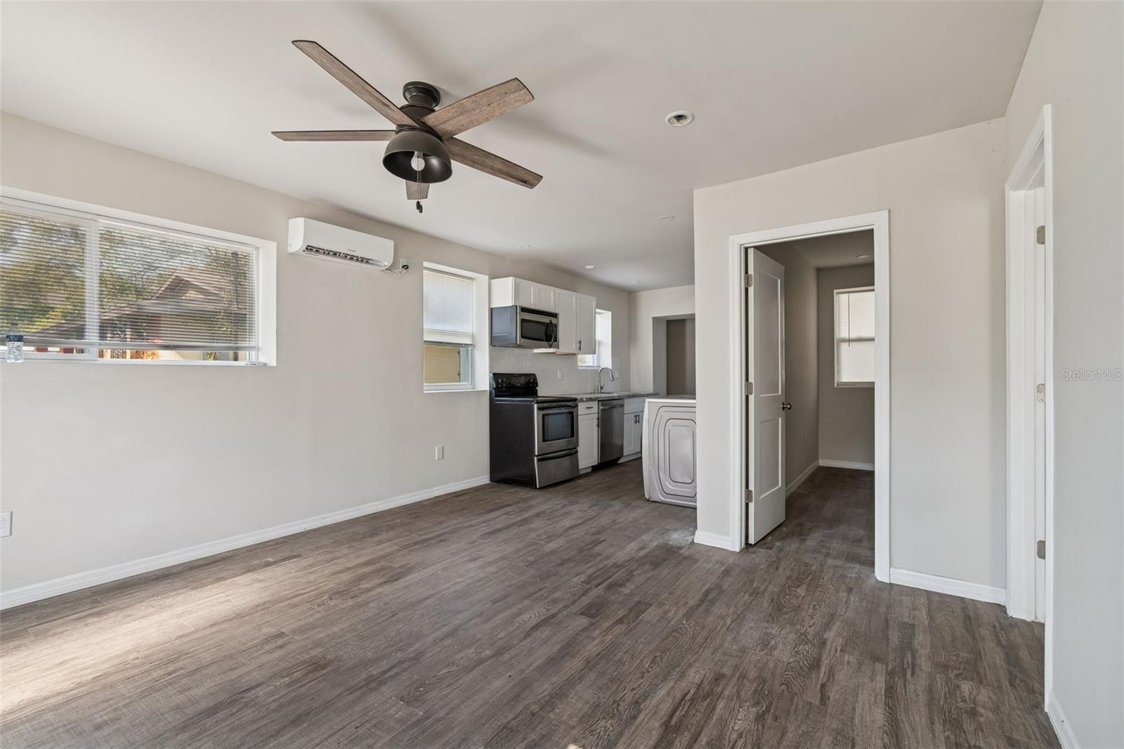 Image 7 of 43 For 1006 26th Avenue 1