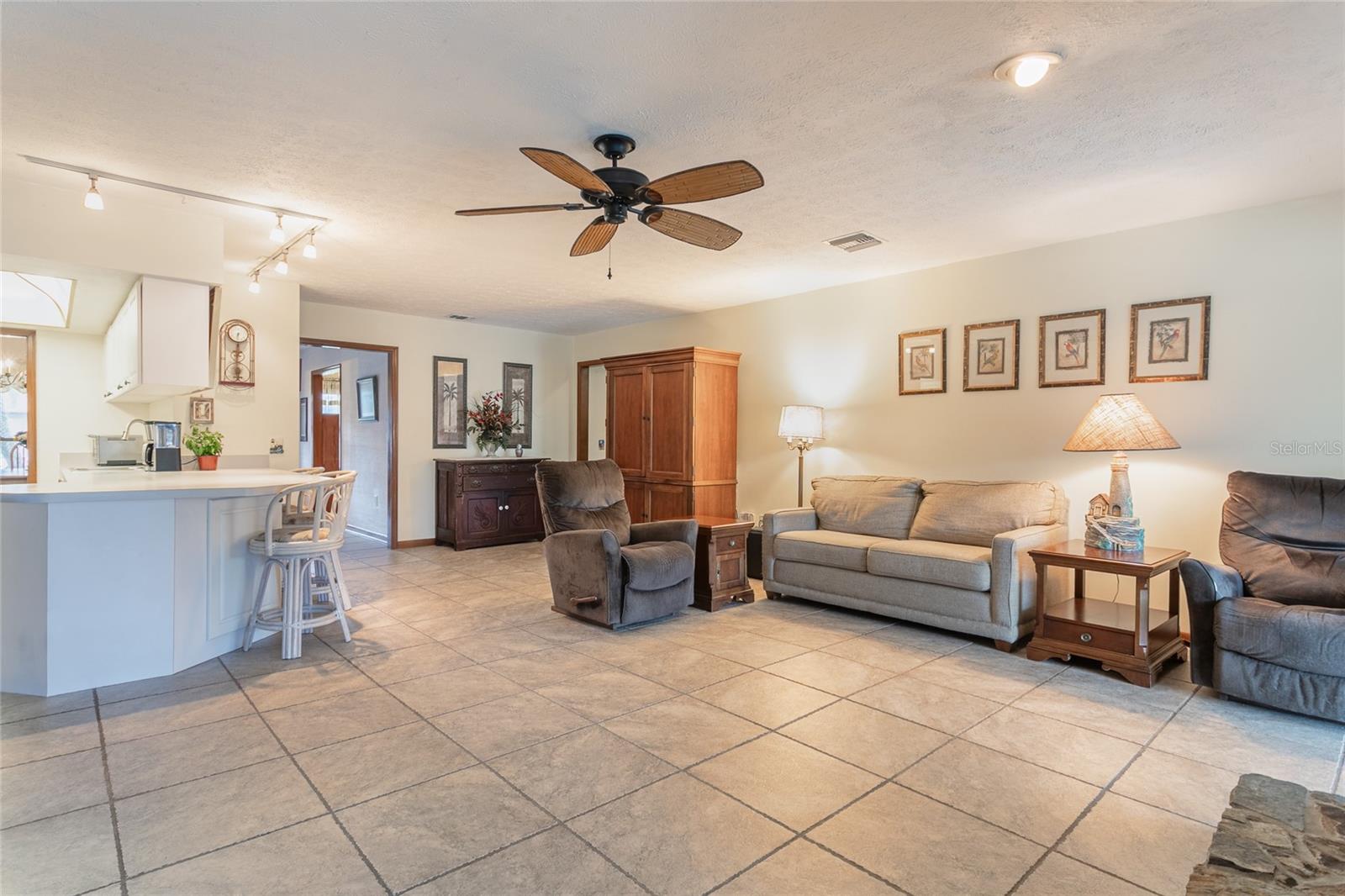 Image 22 of 70 For 6104 Schooner Way