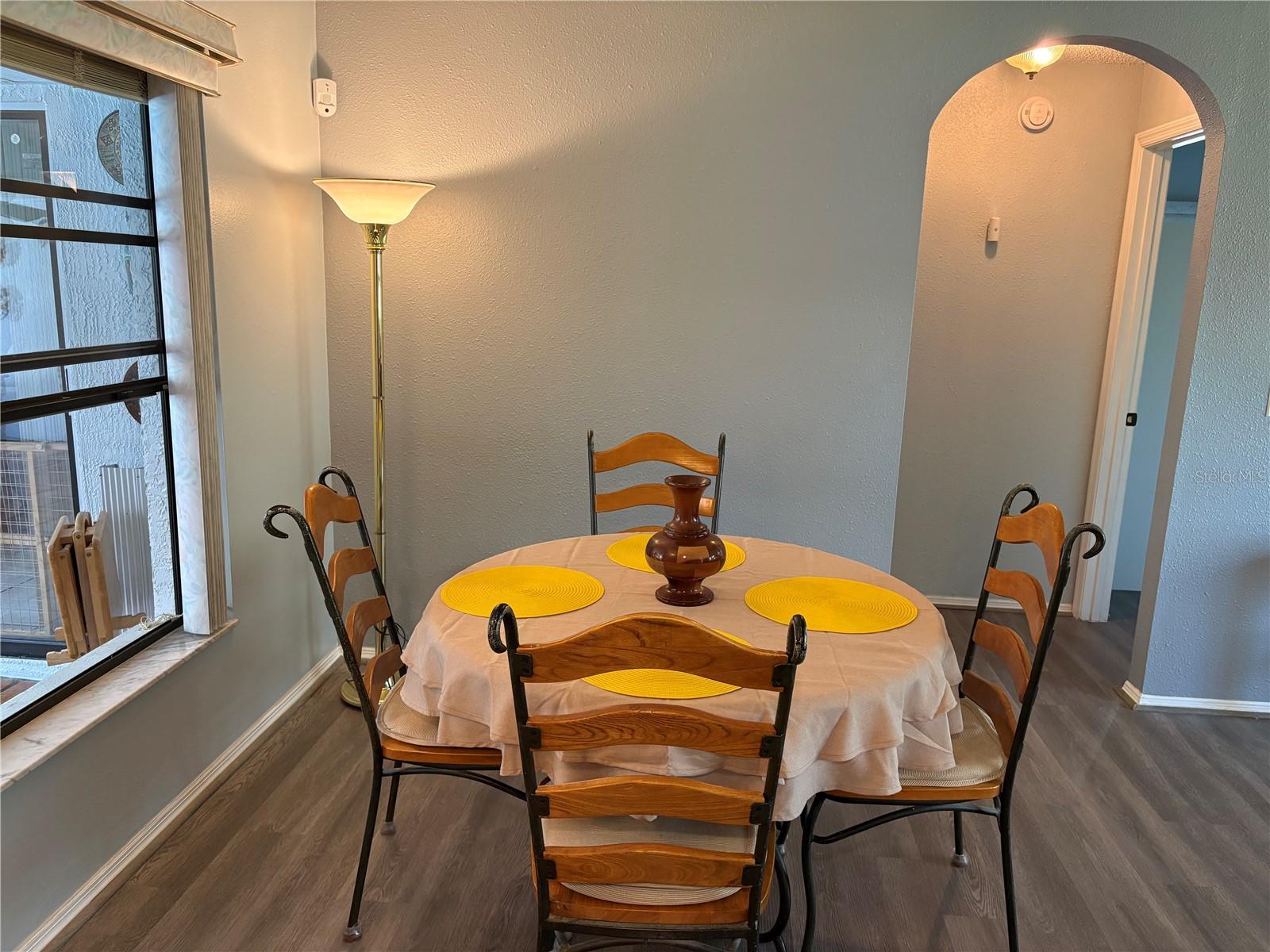 Listing photo id 9 for 12014 Littleberry Court