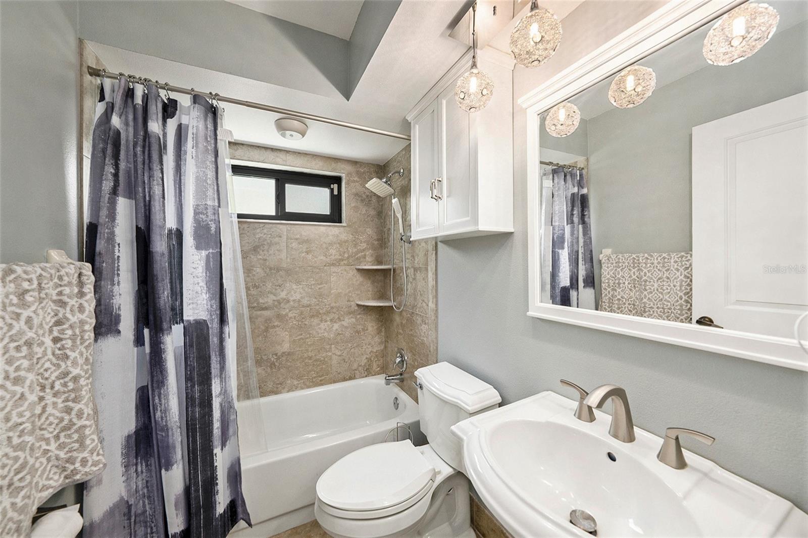 Listing photo id 22 for 12014 Littleberry Court