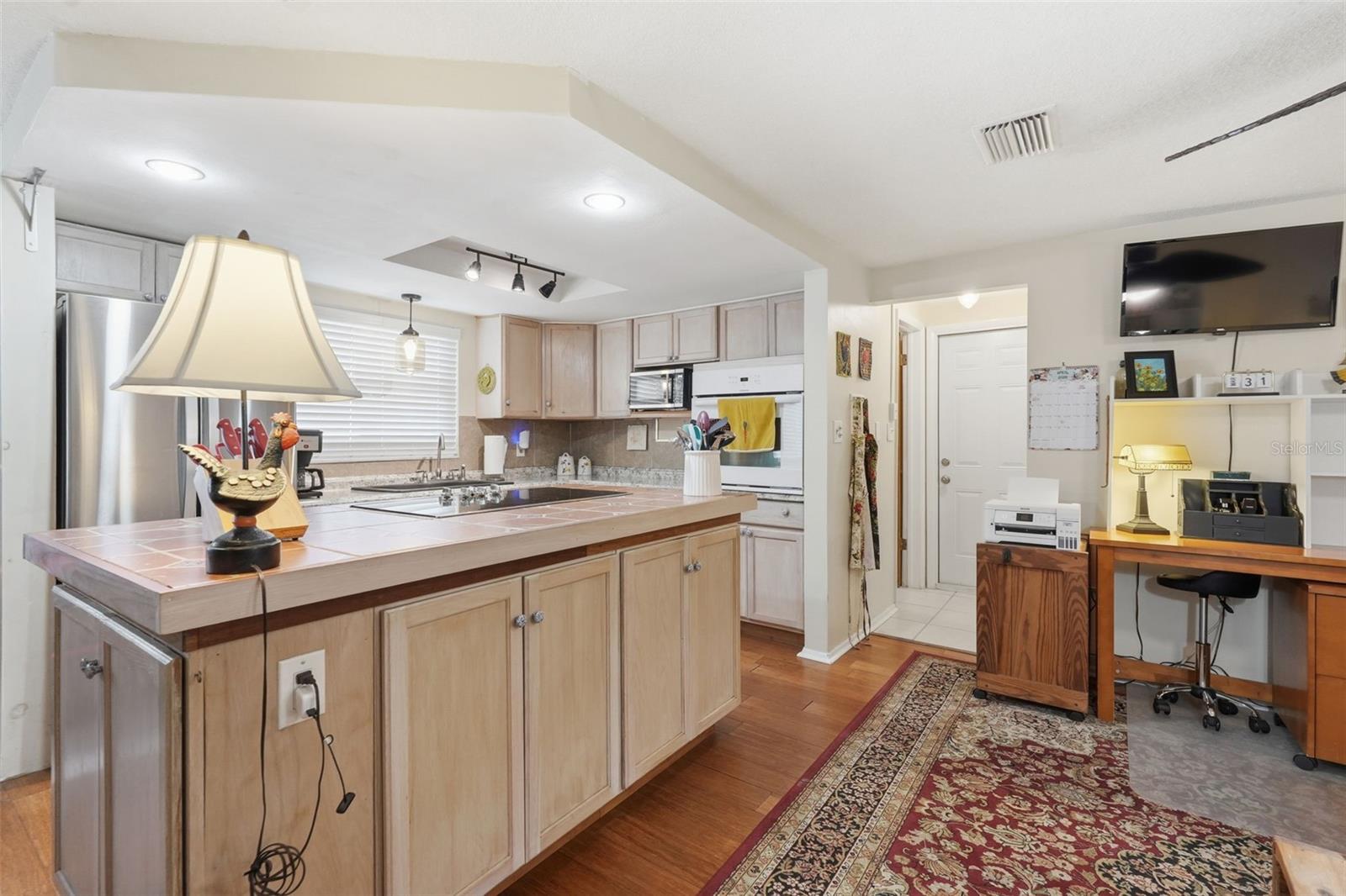 Image 9 of 34 For 3226 Fairmount Drive