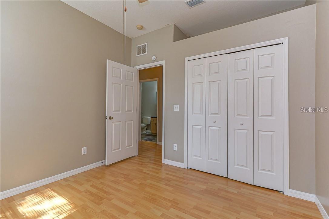 Image 17 of 29 For 4732 Red Pine Way