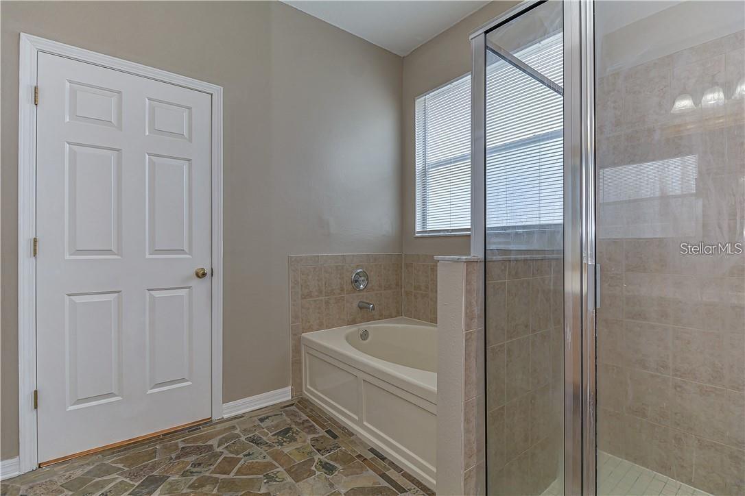 Image 19 of 29 For 4732 Red Pine Way