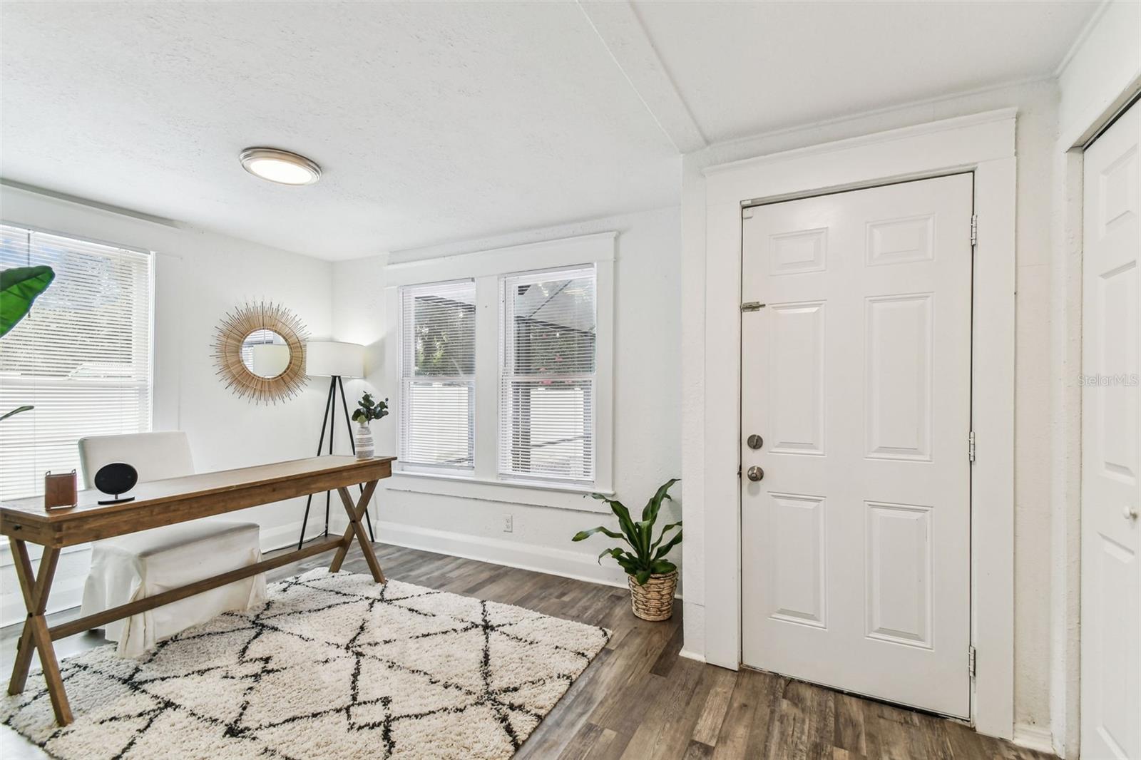 Image 38 of 61 For 904 Hamilton Avenue