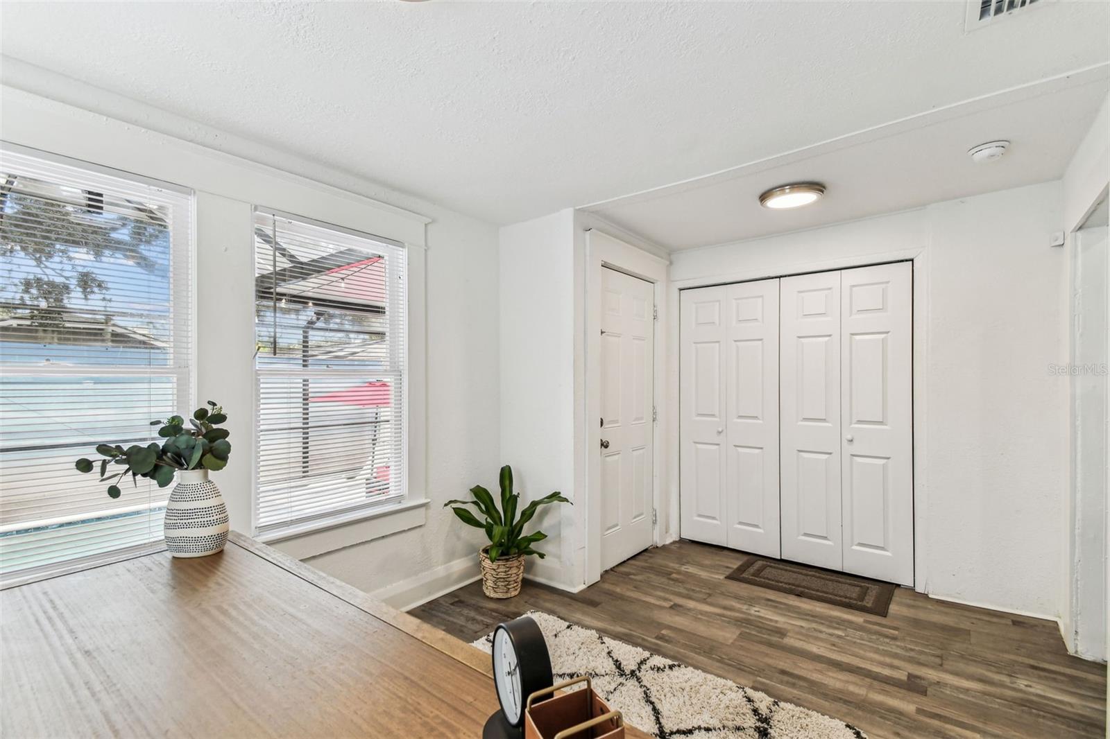 Image 40 of 61 For 904 Hamilton Avenue