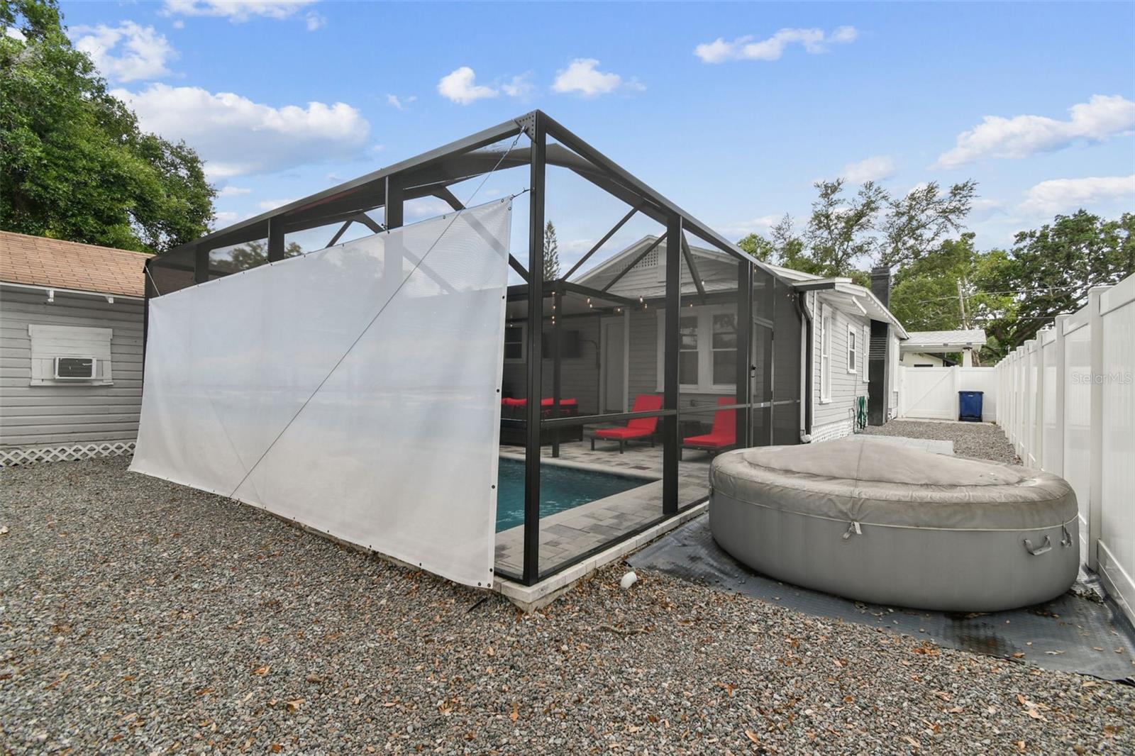 Image 42 of 61 For 904 Hamilton Avenue