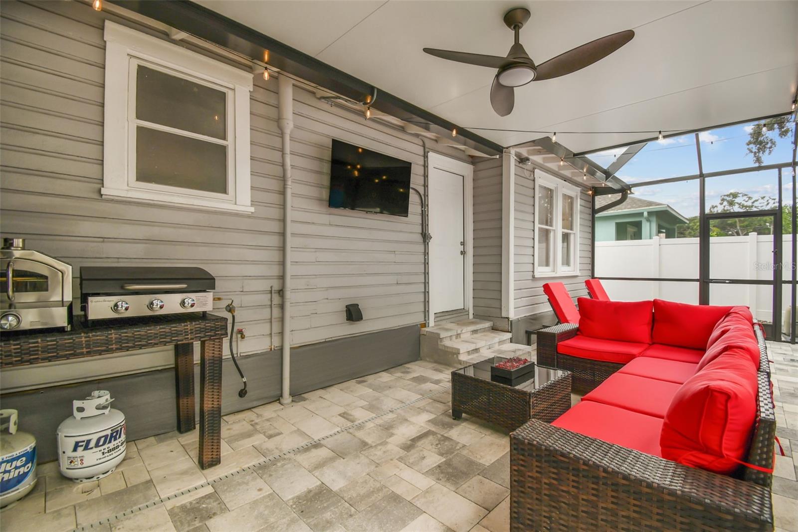 Image 46 of 61 For 904 Hamilton Avenue