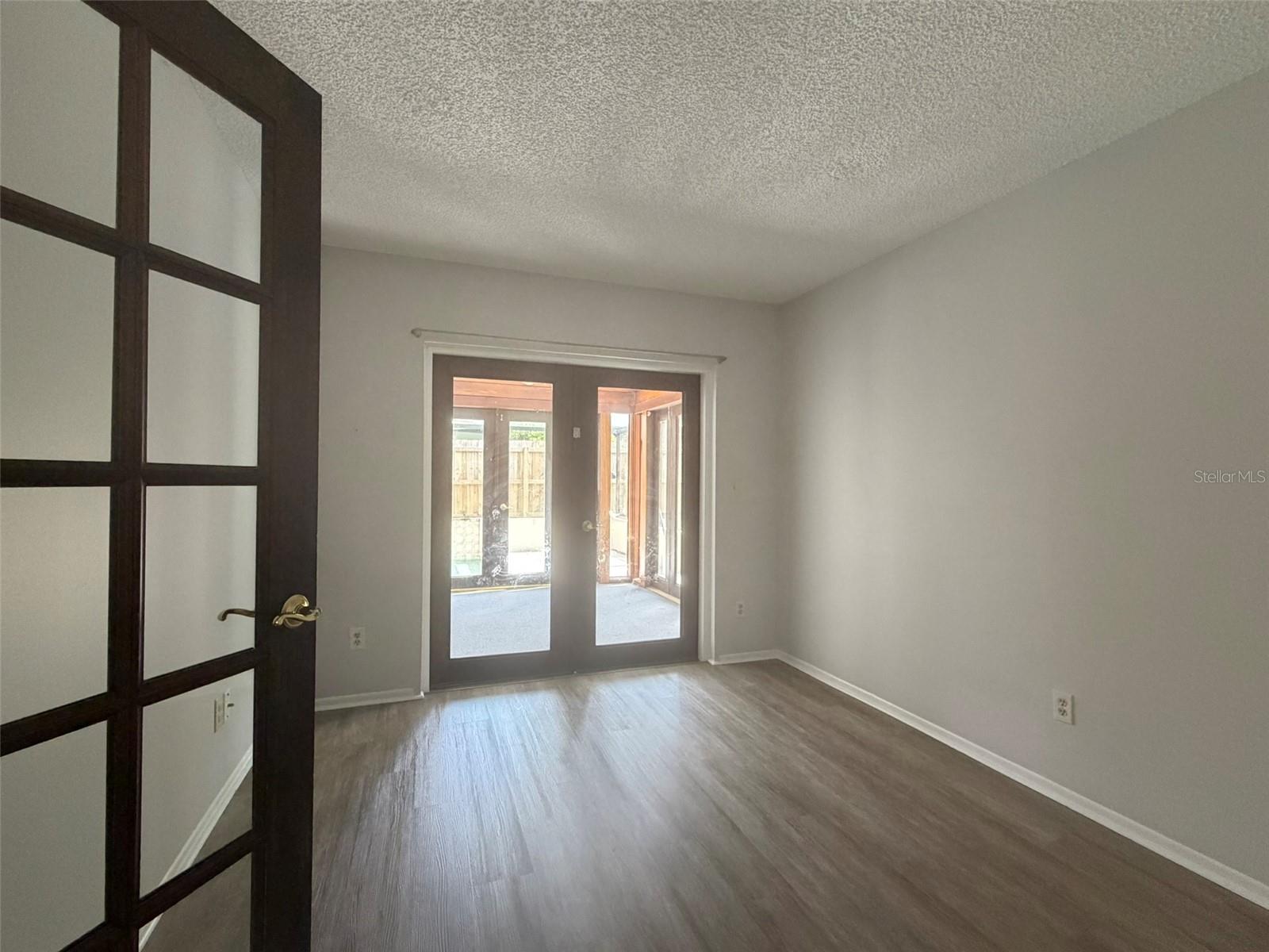 Image 11 of 16 For 3781 Lake Shore Drive